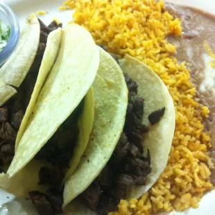 a plate of mexican food