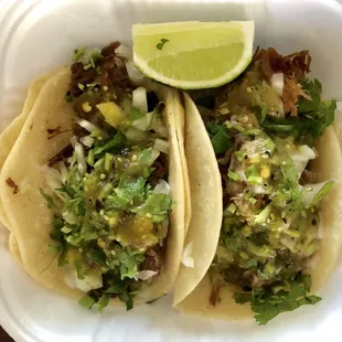 Carnitas &amp; cabeza tacos
