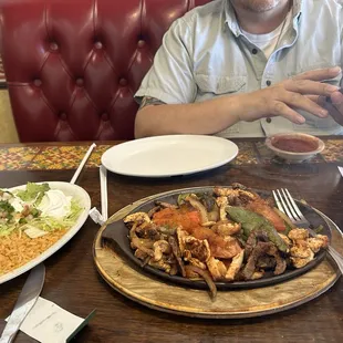 steak and chicken fajitas for one