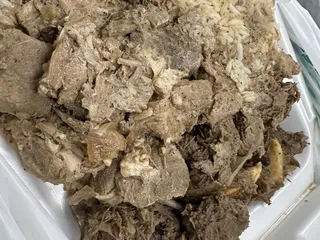 L Philippine Cuisine