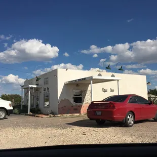 It's a drive thru liquor store, ya'll!