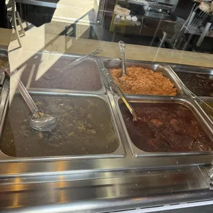 Chili verde and rojo