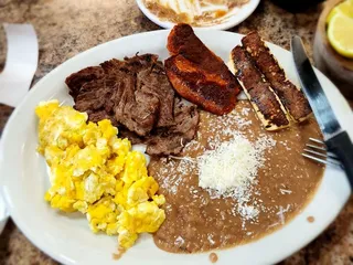 El Tapatio Dos Mexicanos Grill