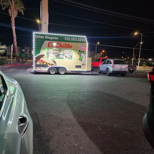 a food truck at night