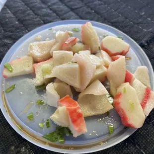 Yellow nasty crab meat ( jaiba) they put in my campechana, nasty texture to the meat don't recommend this place