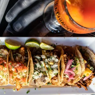 Jorge's Taco de Pescado Taco