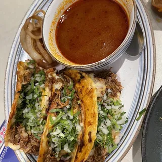 Tacos Quesabirrias