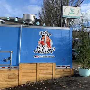 a blue food truck