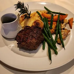 Grilled Filet Mignon