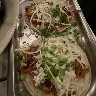 POLLO (2 TACOS)