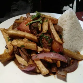 Lomo Saltado