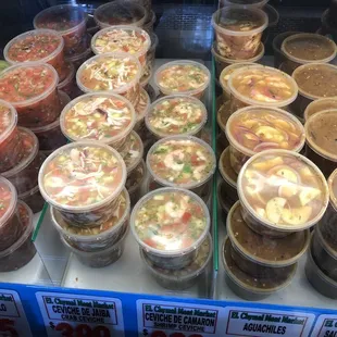 Guacamole, Pico de Gallo, Ceviche de jaiba y camarón, aguachiles y salsas