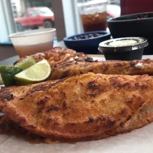 BARBACOA QUESA TACOS