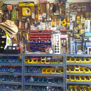 Fittings, copper, galvanized, brass, gas, compression, SHARKBITES, pushfittings, pex