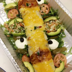 Ordered a two feet burrito of chicken and asada amazing coworkers and I loved it