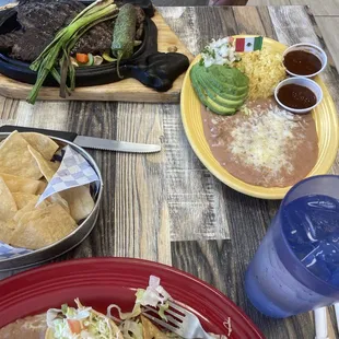 Carne asada combo plate