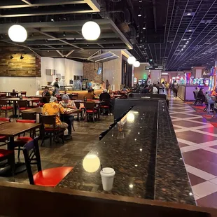 sushi and sashimi, interior