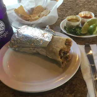 Well what can I say.. It's treat myself Tuesday. To lunch that is.  El Comalon in Paramount has extremely good.