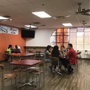 Dinning area - clean