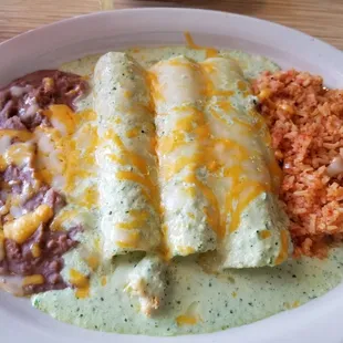 Green chile chicken enchiladas