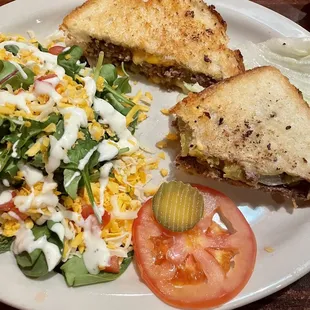 Green chili hamburger with sourdough bread
