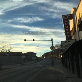 El Cortez movie    theatre.