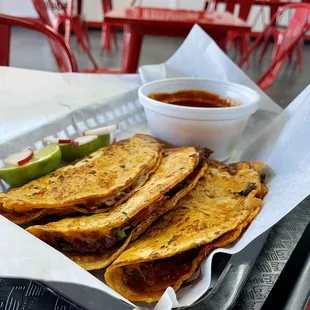 Queso Birria ROJO Taco