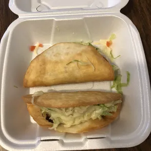 Dead fried flour beef taco