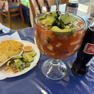 Large Champechana cocktail