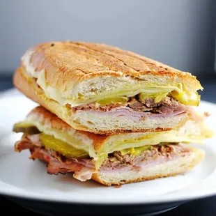 Cuban sandwich