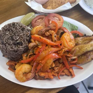 Fiesta Caribe w/Congri