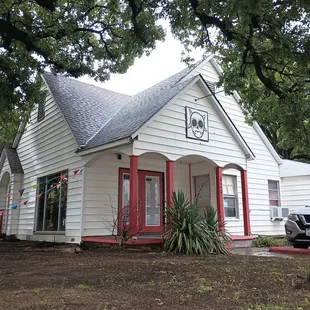 First restaurant location in Denton, 424 Bryan Street