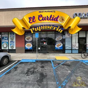 Ahora bajo nuevos dueños  Nuestros amigos Marvin y Marlene