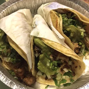 Soft tacos (Mexican Style) - Carnitas