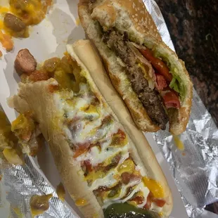 El Doggy hotdog and burger