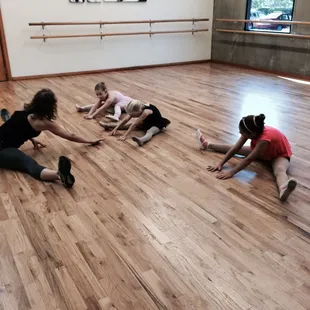 Another class for little ones!!