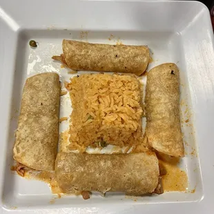 Mole "enchiladas"