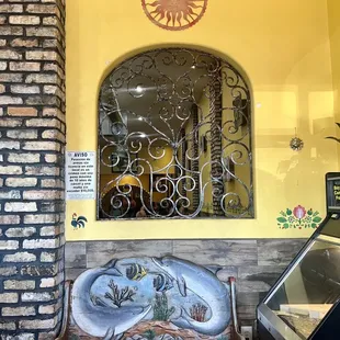 Small foyer at entrance