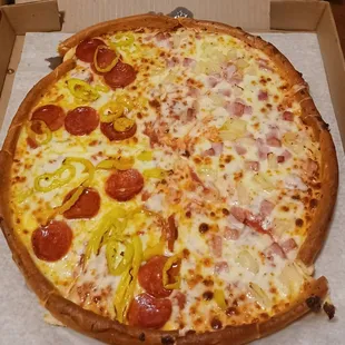 1/2 pepperoni &amp; hot peppers 1/2 hawaiian