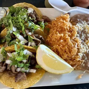 Carne Asada taco plate!  and super fresh!