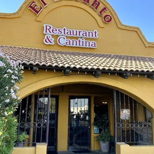 El Encanto entrance.