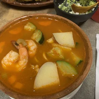 Caldo De Mariscos