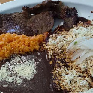Enchiladas de mole