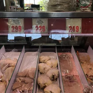 El Farol Meat Market