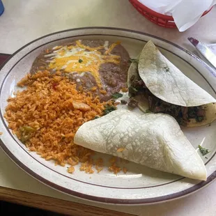 2 Tacos Lunch Special