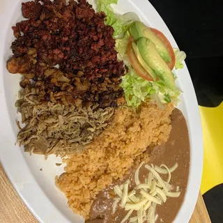 Caldo De Pollo O Res
