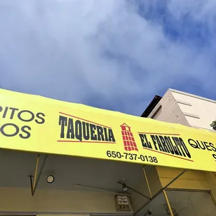 Front store next to ben tre