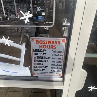 They don't open at 9 am like they claim!!!