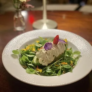 Lump crab, aioli, avocado, flowers and microgreens, excellent.