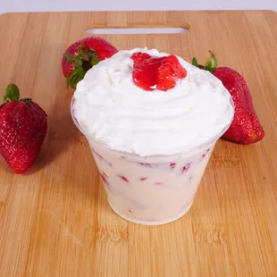 Strawberries and cream (FRESAS CON CREMA)